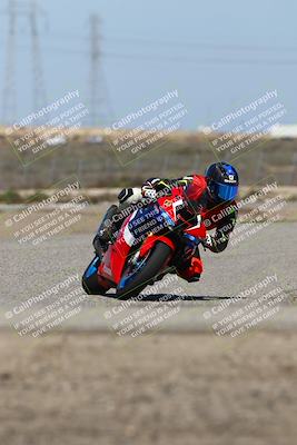 media/Mar-23-2025-TrackDaz (Sun) [[88a7749186]]/A Group/2pm (Cotton Corners)/